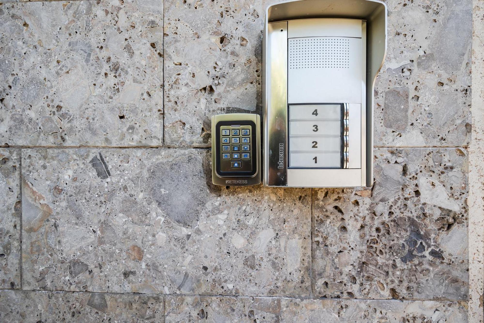 Roma 23, Smartstay Rozzano Exterior foto