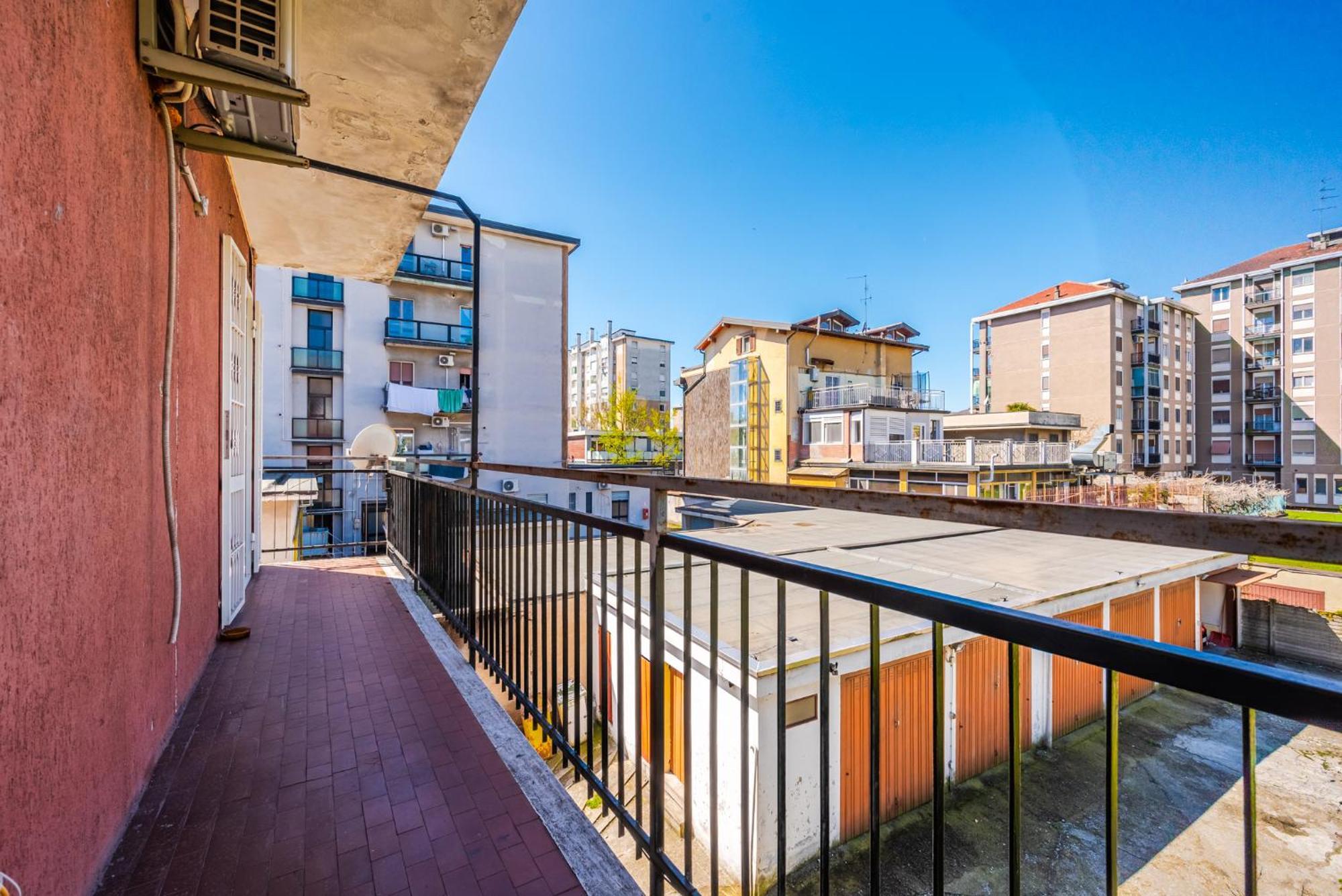 Roma 23, Smartstay Rozzano Exterior foto